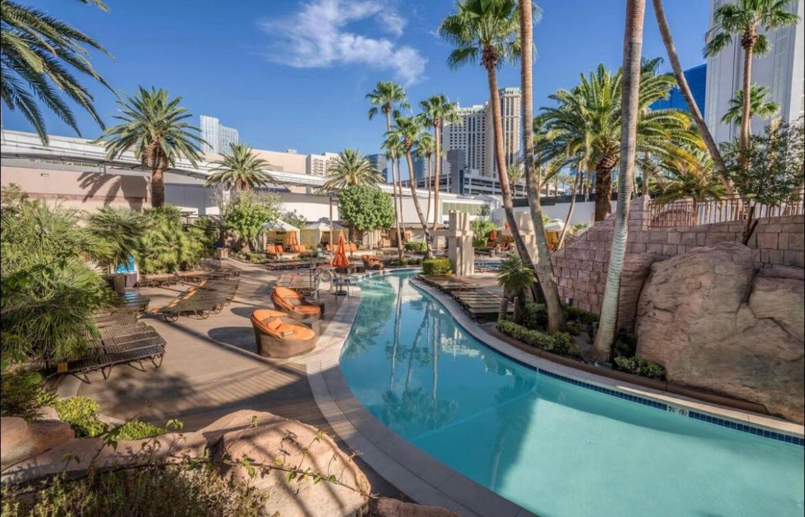 The Fantasy Suite Mgm Signature Pool View 拉斯维加斯 外观 照片