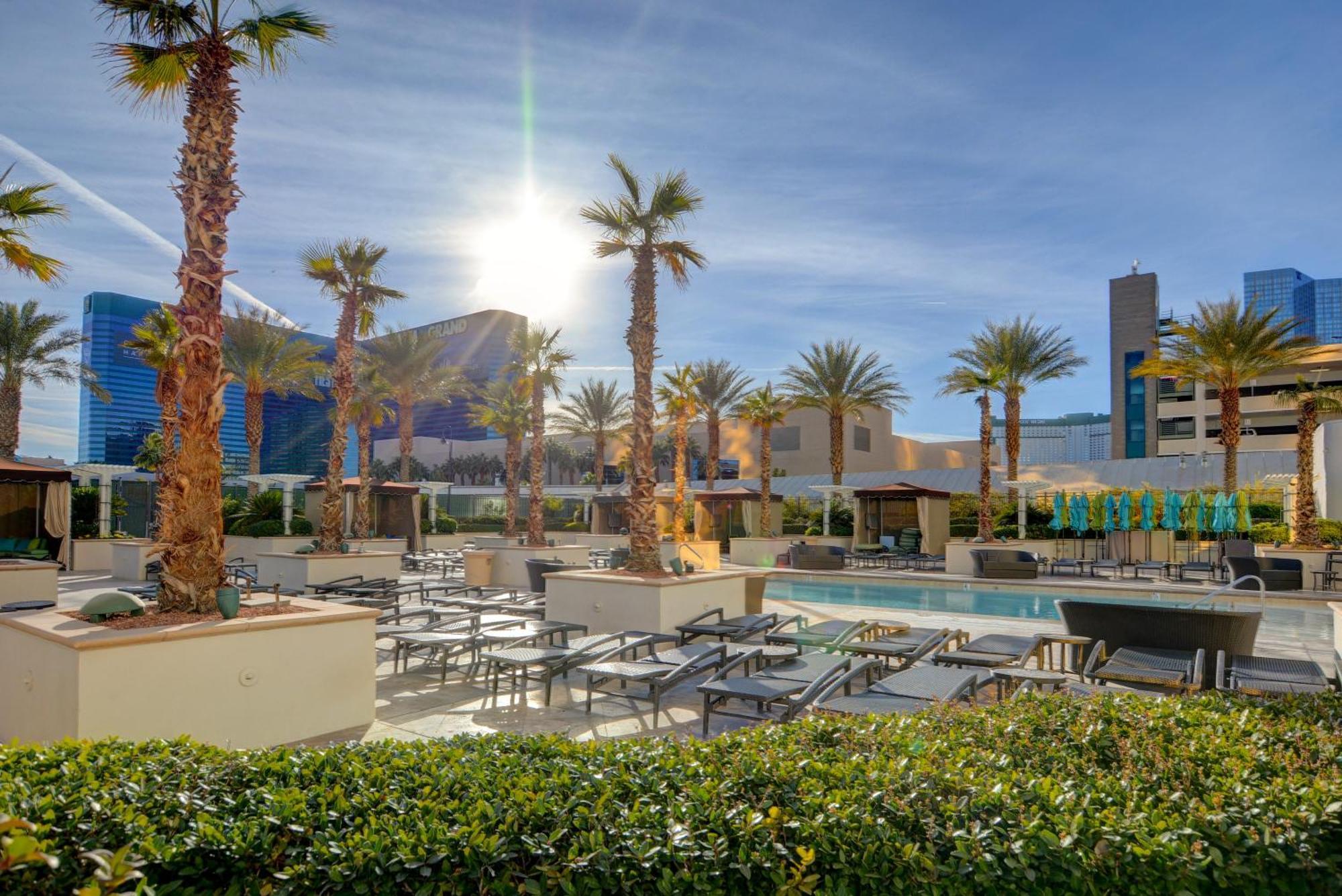 The Fantasy Suite Mgm Signature Pool View 拉斯维加斯 外观 照片